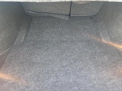 Used 2022 Chrysler 300 Touring w/ Sport Appearance Package image 30