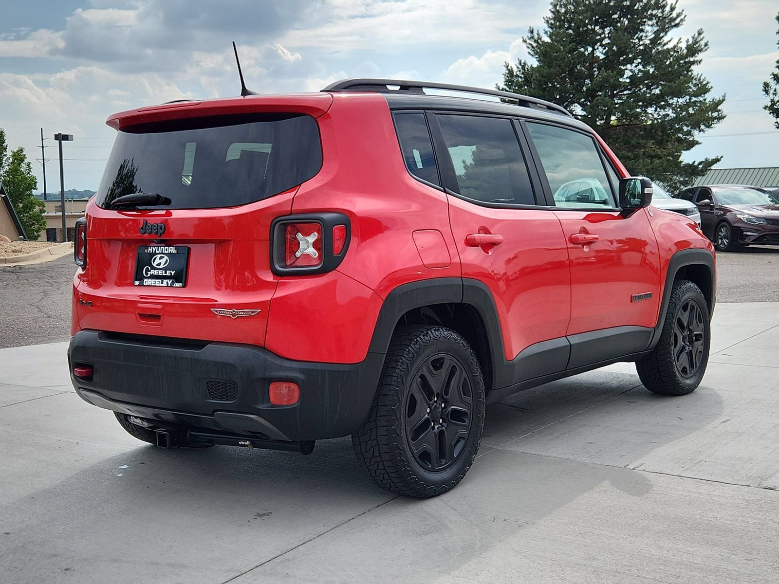 Used 2018 Jeep Renegade Trailhawk AWD/4WD image 5