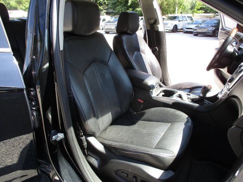 Used 2012 Cadillac SRX Luxury FWD image 25
