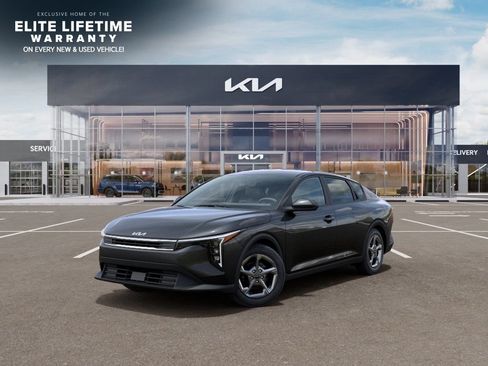 New 2026 Kia K4 FWD image 1