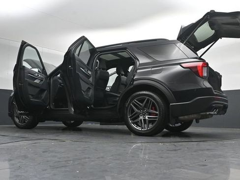 Certified 2025 Ford Explorer ST AWD/4WD image 58