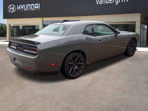 Used 2019 Dodge Challenger R/T w/ Shaker Package RWD image 2