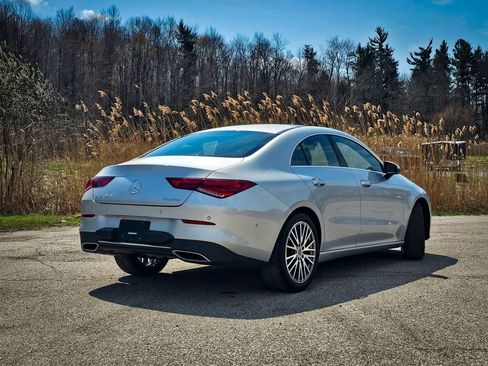 Used 2023 Mercedes-Benz CLA 250 4MATIC image 3