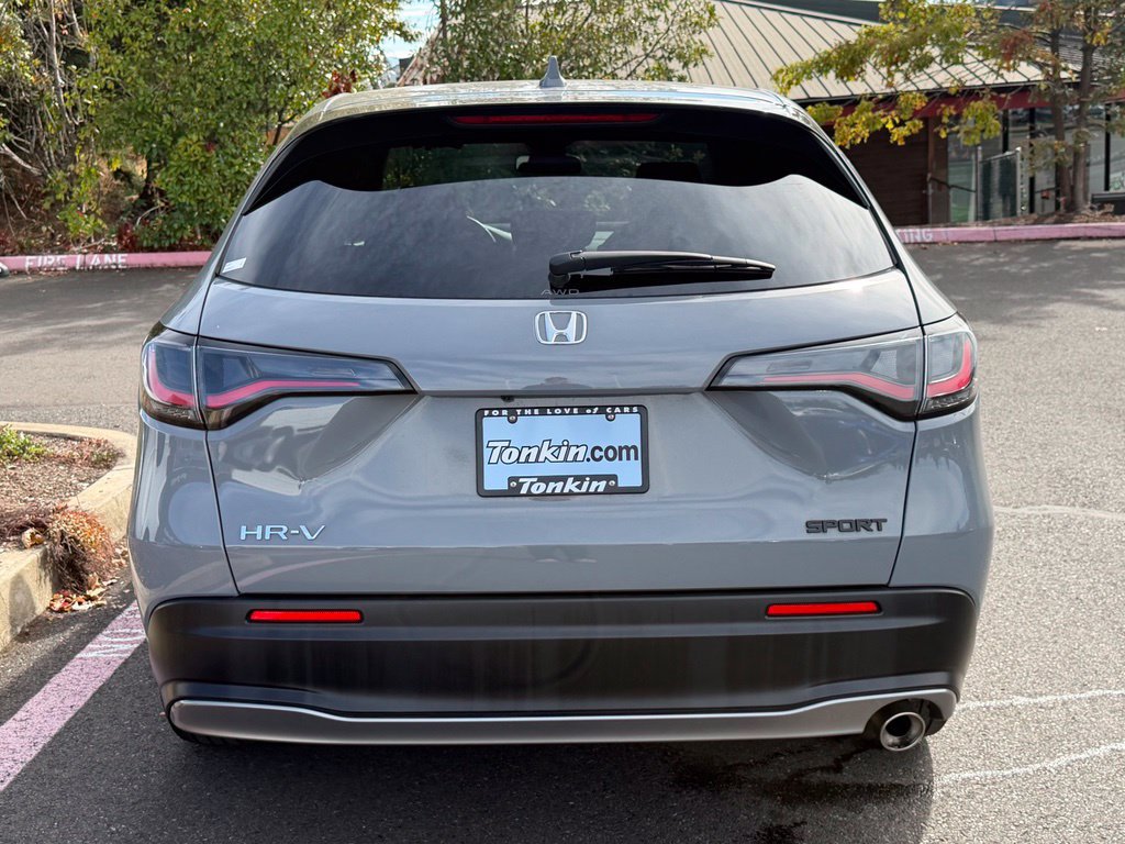 Used 2025 Honda HR-V Sport image 6