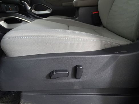 Used 2023 Nissan Frontier SV w/ Technology Package image 14