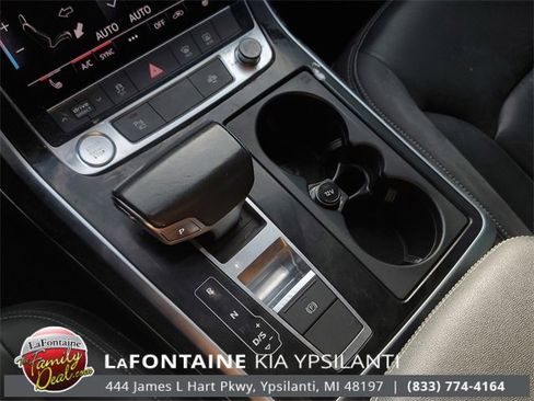 Used 2019 Audi Q8 Premium w/ Convenience Package image 26