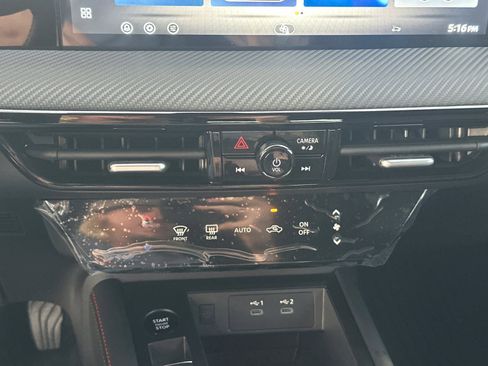 New 2026 Nissan Kicks SR image 29