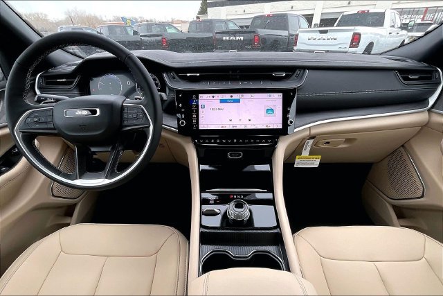 New 2026 Jeep Grand Cherokee Limited AWD/4WD image 5