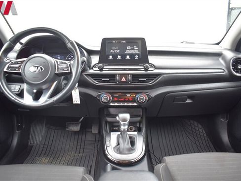 Used 2019 Kia Forte S FWD image 13