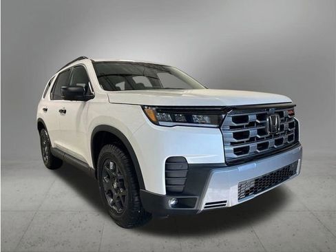 New 2026 Honda Pilot TrailSport image 9
