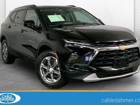 Used 2025 Chevrolet Blazer LT w/ Convenience Package AWD/4WD image 1