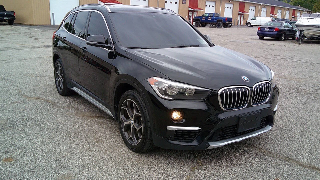Used 2019 BMW X1 sDrive28i w/ Convenience Package FWD image 3