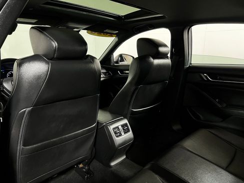 Used 2020 Honda Accord Sport image 22