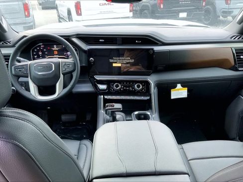 New 2024 GMC Sierra 1500 Denali w/ Technology Package image 5