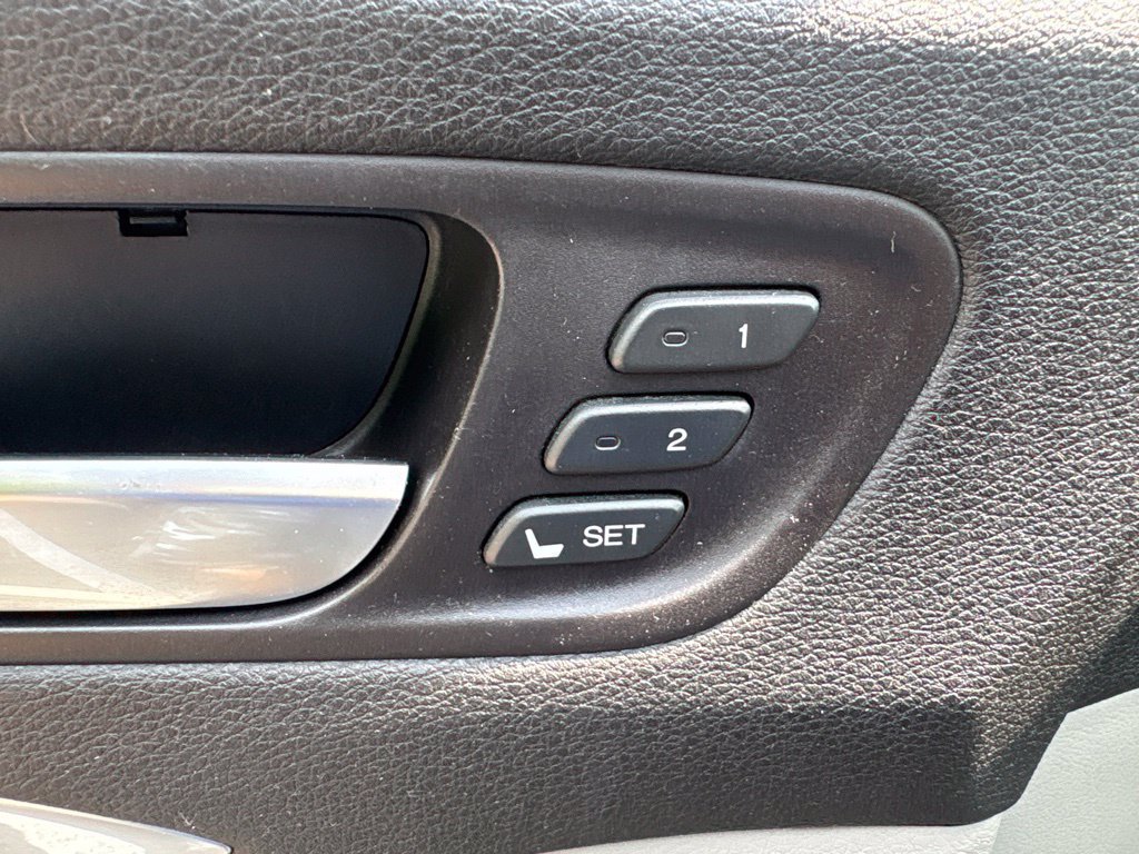 Used 2014 Acura MDX w/ Technology Package AWD/4WD image 14