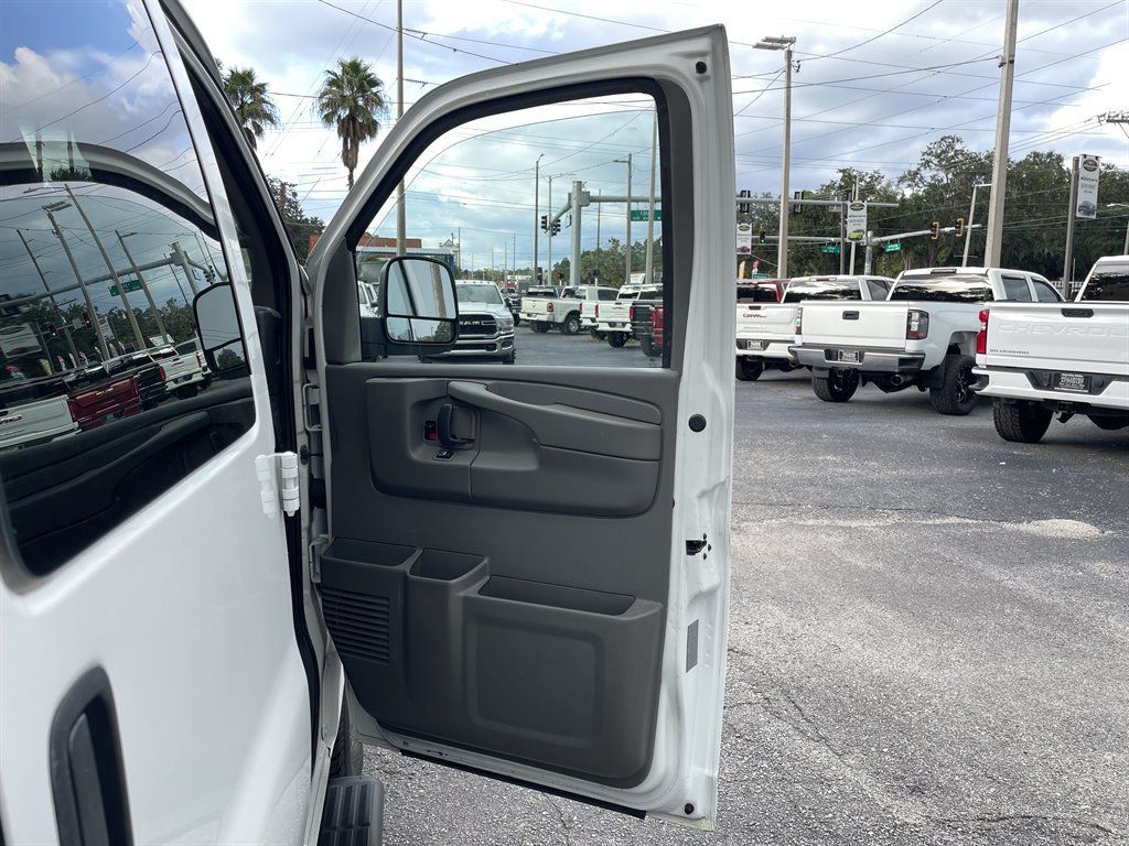 Used 2012 Chevrolet Express 3500 LT w/ LT Preferred Equipment Group RWD image 21
