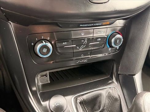 Used 2018 Ford Focus ST image 18