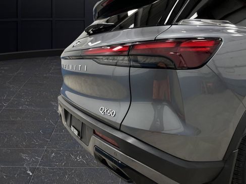 Used 2024 INFINITI QX60 Luxe image 34