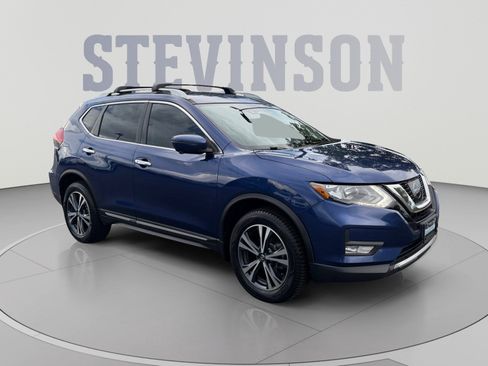 Used 2017 Nissan Rogue SL AWD/4WD image 7