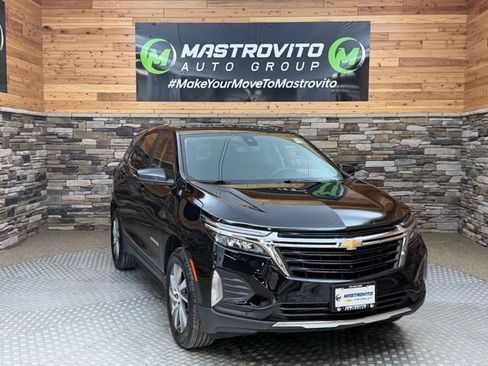 Used 2024 Chevrolet Equinox LT AWD/4WD image 2