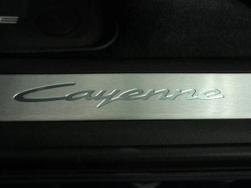 New 2026 Porsche Cayenne Coupe image 32