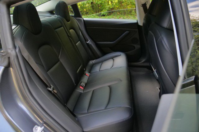 Used 2023 Tesla Model 3 Long Range AWD/4WD image 27