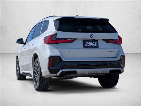 Used 2025 BMW X1 xDrive28i image 8