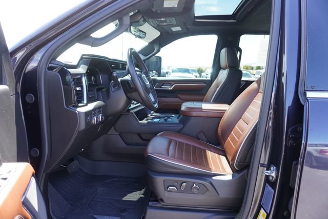 Used 2024 GMC Sierra 3500 Denali Ultimate AWD/4WD image 22