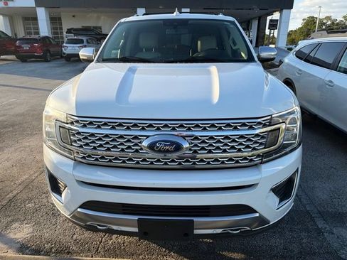 Used 2021 Ford Expedition Max Platinum AWD/4WD image 2