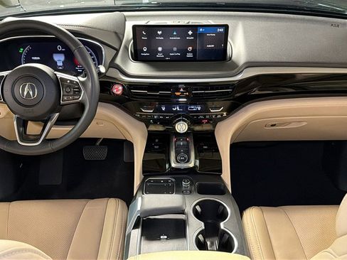 Used 2023 Acura MDX SH-AWD w/ Technology Package image 18