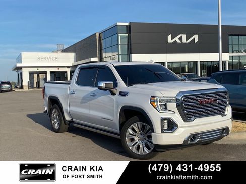 Used 2021 GMC Sierra 1500 Denali w/ Denali Premium Package AWD/4WD image 1