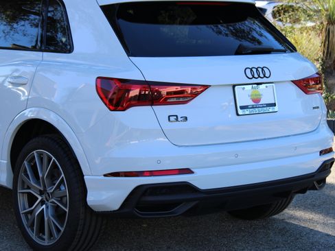 New 2025 Audi Q3 2.0T Premium Plus image 17