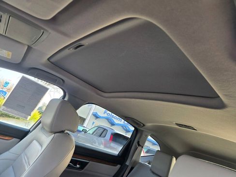 Certified 2021 Honda CR-V Touring image 17