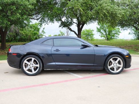 Used 2014 Chevrolet Camaro LT w/ RS Package RWD image 8