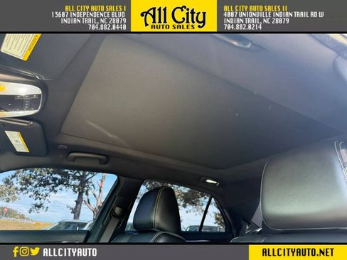 Used 2020 Chrysler 300 S RWD image 40