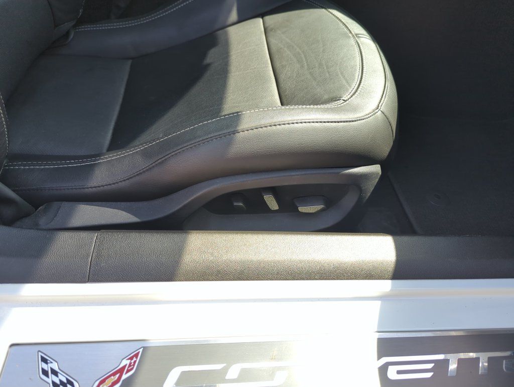 Used 2015 Chevrolet Corvette Stingray Coupe w/ 2LT Preferred Equipment Group RWD image 28