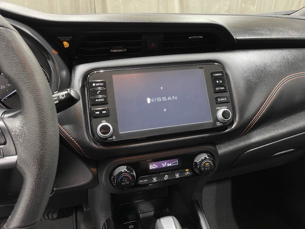 Used 2023 Nissan Kicks SR FWD image 12