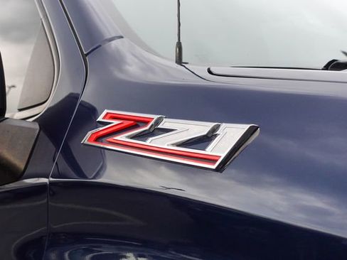 Used 2021 Chevrolet Silverado 1500 LT Trail Boss image 6