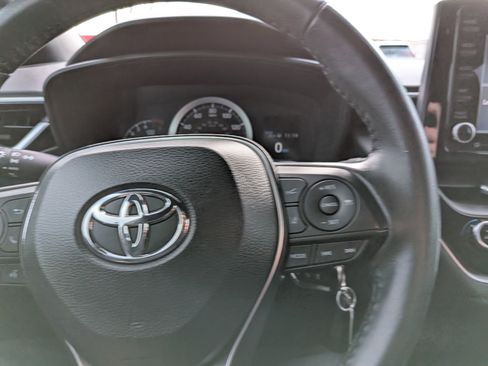 Used 2022 Toyota Corolla SE image 17