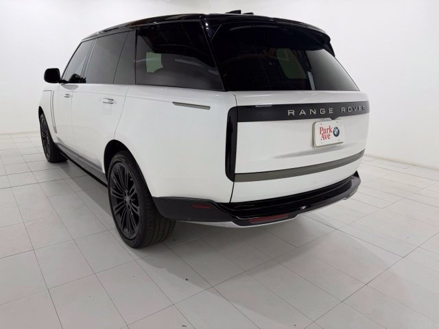 Used 2024 Land Rover Range Rover Long Wheelbase Autobiography AWD/4WD image 3