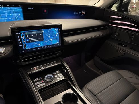 New 2026 Lincoln Nautilus Reserve AWD/4WD image 26