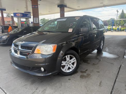 Used 2012 Dodge Grand Caravan Crew w/ Safety Sphere Group FWD image 2