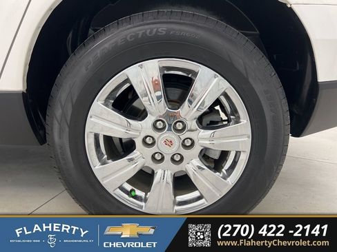 Used 2016 Cadillac SRX Luxury image 18