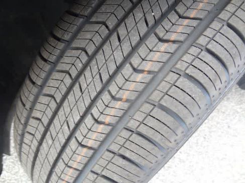 Used 2025 Hyundai Kona SEL FWD image 38