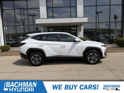 New 2026 Hyundai Tucson Blue SE AWD/4WD image 3