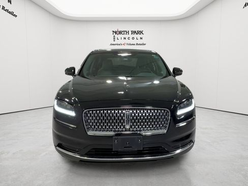 Used 2022 Lincoln Nautilus Reserve FWD image 8