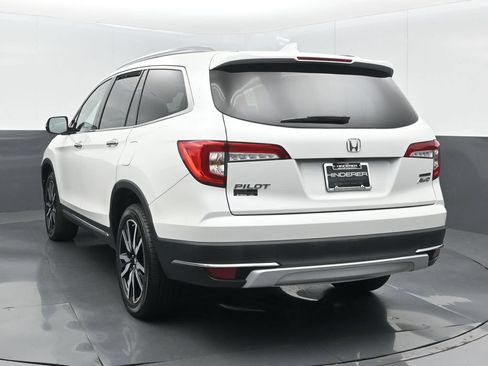 Used 2021 Honda Pilot Touring image 6