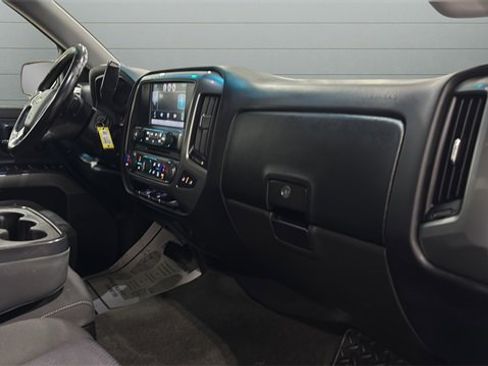 Used 2015 Chevrolet Silverado 1500 LT w/ LT Convenience Package image 32