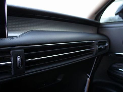 New 2026 Lincoln Corsair Premiere image 29