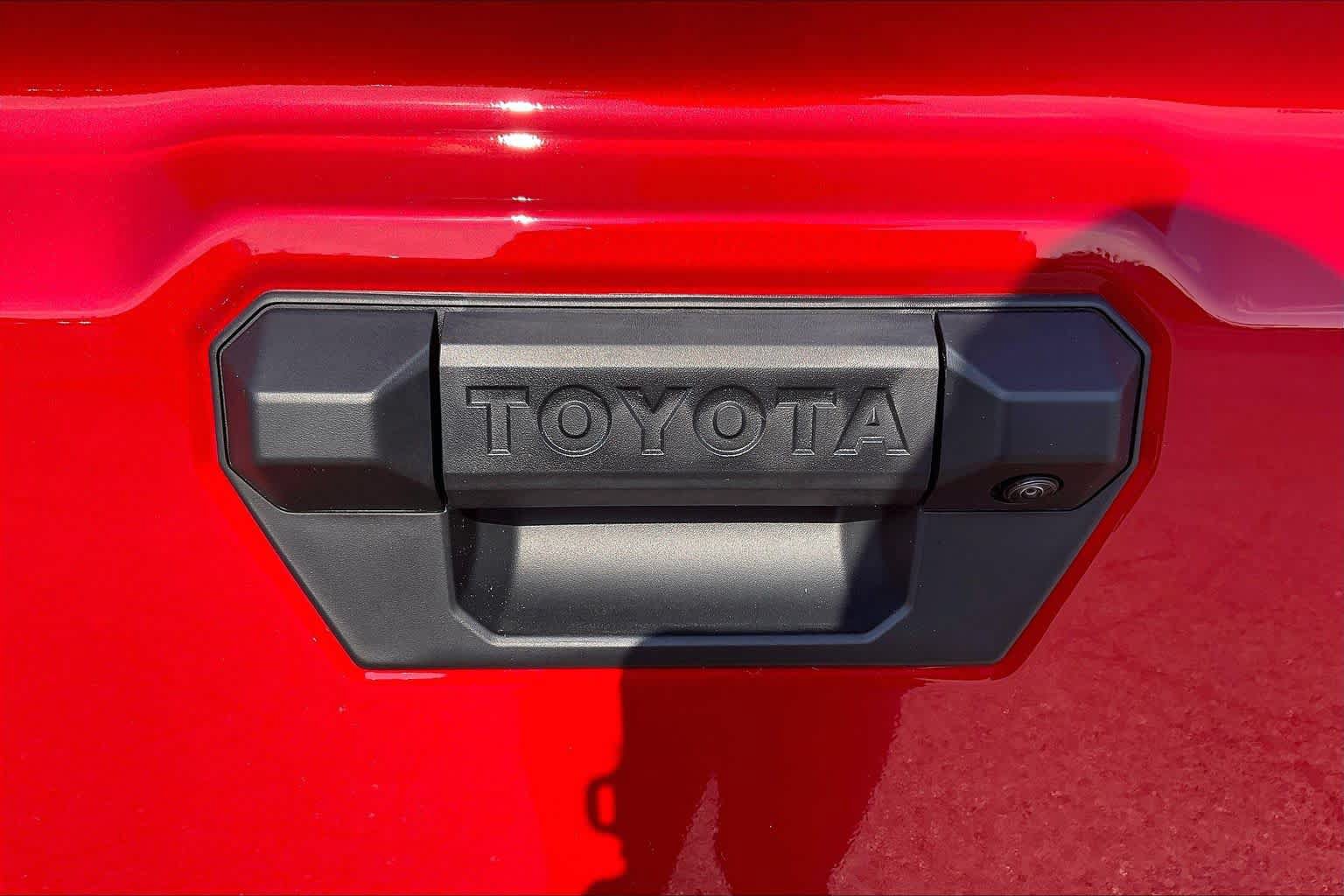 Used 2026 Toyota Tacoma SR5 AWD/4WD image 30